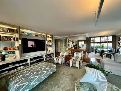 Apartamento com 4 Quartos à venda, 250m² no Cerqueira César, São Paulo