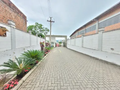 Apartamento com 2 Quartos para alugar, 47m² no Rondônia, Novo Hamburgo