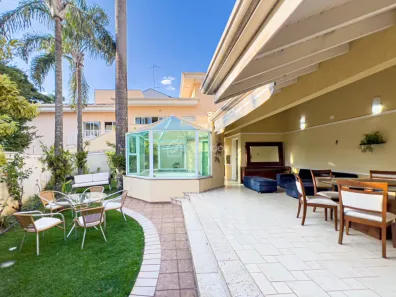 Casa de Condomínio com 4 Quartos para alugar, 376m² no Vila Marieta, Campinas