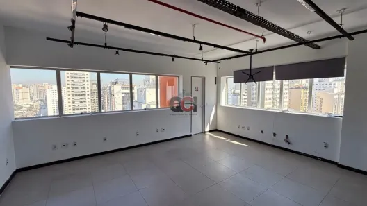 Sala Comercial para alugar, 32m² no Indianópolis, São Paulo