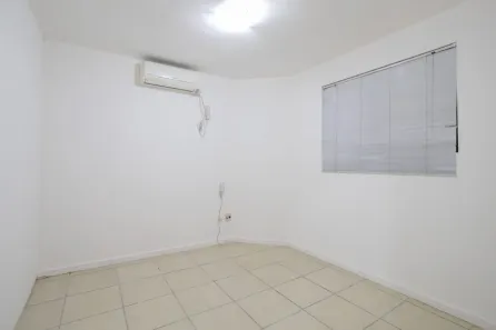 Ponto Comercial com 3 Quartos para alugar, 45m² no Butantã, São Paulo