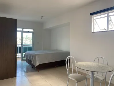 Kitnet com 1 Quarto para alugar, 57m² no São Mateus, Juiz de Fora