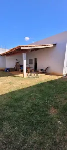 Casa com 3 Quartos à venda, 55m² no Loteamento Portal do Vale II, Uberlândia