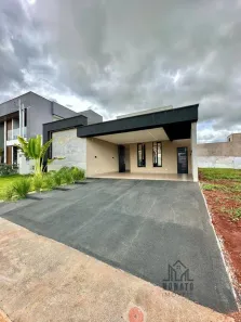 Casa com 3 Quartos à venda, 169m² no Condomínio Parque dos Cisnes, Goiânia