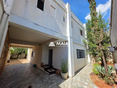 Casa com 4 Quartos à venda, 218m² no Vila Maria Helena, Uberaba