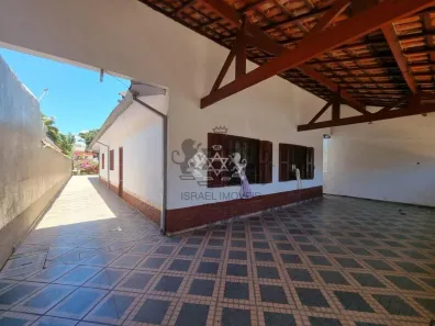 Casa com 3 Quartos à venda, 500m² no Jardim Britânia, Caraguatatuba