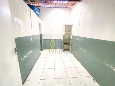 Ponto Comercial para alugar, 30m² no Presidente Kennedy, Fortaleza