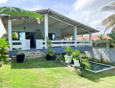 Casa de Condomínio com 4 Quartos à venda, 395m² no Cidade Balneária Novo Mundo I, Conde