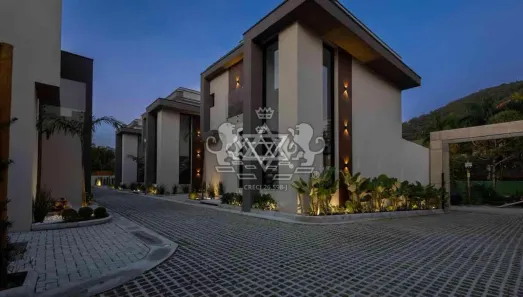 Sobrado com 3 Quartos à venda, 199m² no Camburi, São Sebastião
