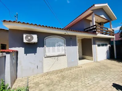 Casa com 4 Quartos à venda, 116m² no Camobi, Santa Maria
