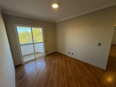 Apartamento com 3 Quartos para alugar, 76m² no Jardim Estoril, Bauru