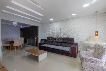 Sobrado com 3 Quartos à venda, 210m² no Vila Metalúrgica, Santo André