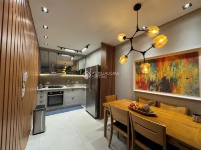 Sobrado com 2 Quartos à venda, 87m² no Vila Alzira, Santo André