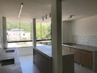 Apartamento com 2 Quartos para alugar, 84m² no Ribeirão da Ilha, Florianópolis