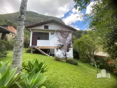 Casa com 4 Quartos à venda, 1000m² no Fazenda Inglesa, Petrópolis