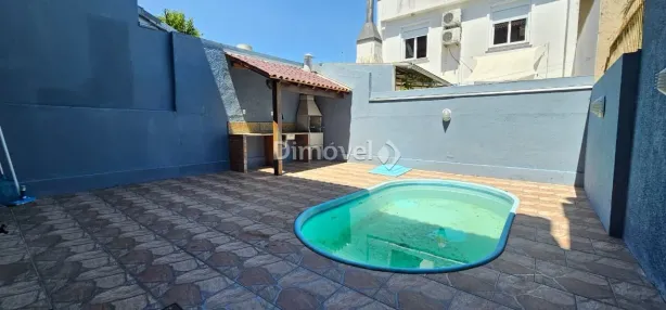Casa com 2 Quartos à venda, 208m² no Hípica, Porto Alegre