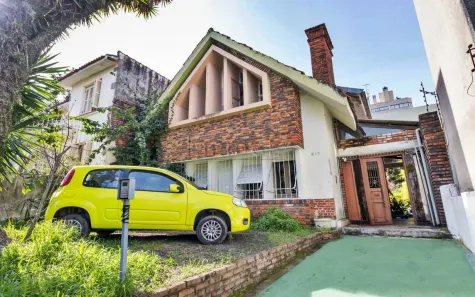 Casa com 3 Quartos à venda, 157m² no Rio Branco, Porto Alegre