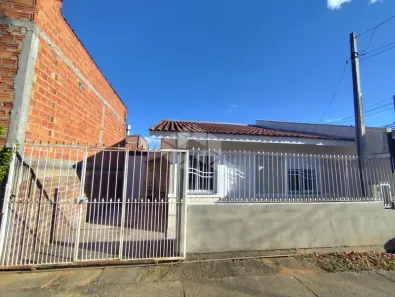 Casa com 1 Quarto para alugar, 51m² no Chácara das Rosas, Cachoeirinha