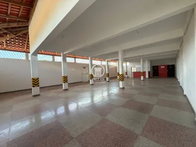 Galpão/Depósito/Armazém para alugar, 250m² no Vila Exposição, Montes Claros