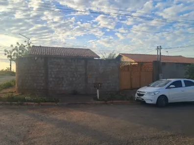 Casa com 2 Quartos à venda, 200m² no Residencial Buriti, Cuiabá
