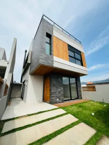 Casa com 3 Quartos à venda, 120m² no , Garopaba