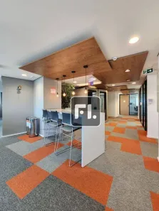 Sala Comercial para alugar, 384m² no Vila Olímpia, São Paulo