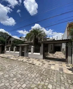Casa com 3 Quartos à venda, 155m² no Desvio Rizzo, Caxias do Sul