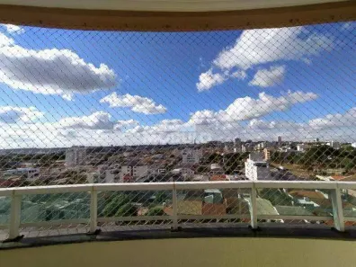 Apartamento com 3 Quartos para alugar, 95m² no Brasil, Uberlândia