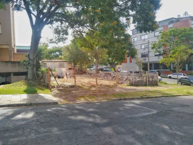 Lote/Terreno para alugar, 478m² no Chácara das Pedras, Porto Alegre