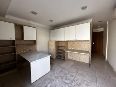 Ponto Comercial para alugar, 28m² no Soteco, Vila Velha
