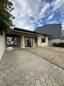 Casa com 2 Quartos à venda, 143m² no Itaum, Joinville