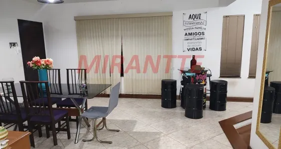 Sobrado com 3 Quartos à venda, 200m² no Jardim Guapira, São Paulo