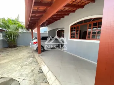 Casa com 3 Quartos à venda, 150m² no Loteamento Bosque dos Guanandis, Caraguatatuba