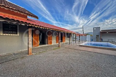 Casa com 3 Quartos à venda, 138m² no Jardim Peruibe, Peruíbe