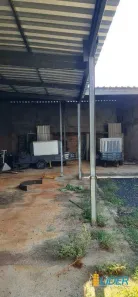 Galpão/Depósito/Armazém à venda, 270m² no Lagoinha, Uberlândia