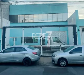Prédio Comercial com 5 Quartos à venda, 301m² no Jardim das Bandeiras, Campinas