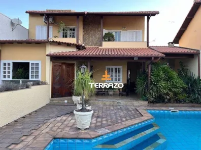 Casa com 4 Quartos à venda, 320m² no Jardim Amália, Volta Redonda
