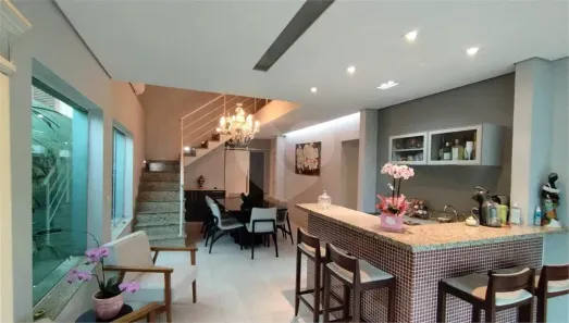 Casa com 3 Quartos à venda, 225m² no Jardim da Saúde, São Paulo