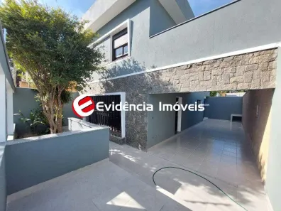 Sobrado com 3 Quartos à venda, 190m² no Vila Alice, Santo André