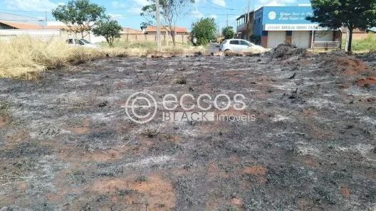 Lote/Terreno à venda, 200m² no Jardim Espanha, Uberaba