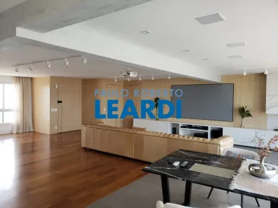 Apartamento com 3 Quartos à venda, 235m² no Alto da Lapa, São Paulo