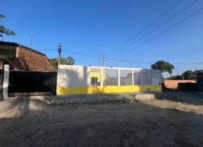 Lote/Terreno à venda, 697m² no Canindezinho, Fortaleza