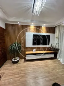 Sobrado com 3 Quartos à venda, 250m² no Jardim Edilene, São Paulo