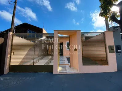 Casa com 3 Quartos para alugar, 99m² no Jardim Império do Sol, Londrina