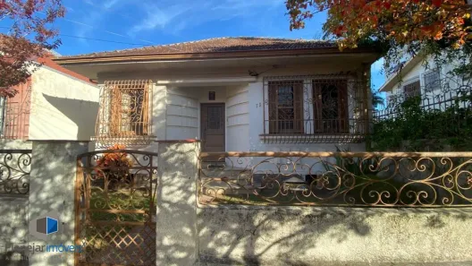 Casa com 3 Quartos à venda, 138m² no Azenha, Porto Alegre