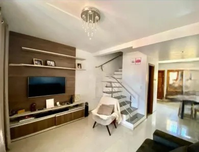 Casa com 2 Quartos à venda, 80m² no São José, Canoas