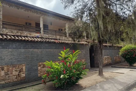 Ponto Comercial com 7 Quartos à venda, 804m² no Itaipu, Niterói