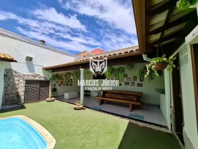 Casa com 4 Quartos à venda, 270m² no Barcelona Park, Montes Claros