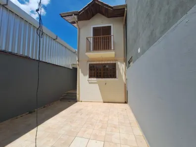 Sobrado com 3 Quartos para alugar, 150m² no Jardim São Jorge (Raposo Tavares), São Paulo