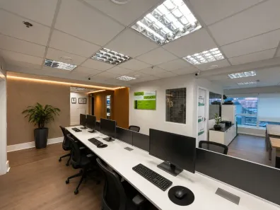 Sala Comercial para alugar, 177m² no Cidade Monções, São Paulo